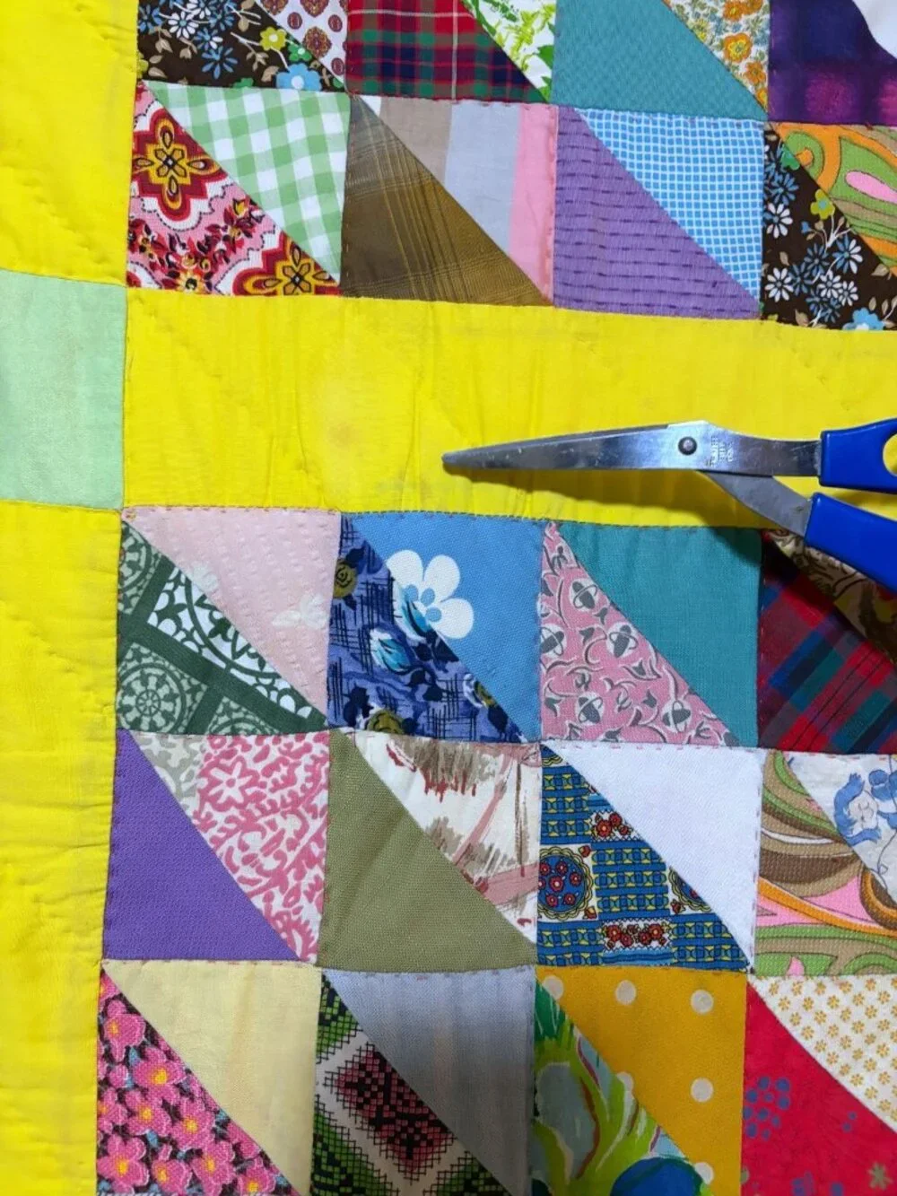 Vintage Flying Geese Scrappy Block Triangle Patchwork Quilt 80 x 90 Maximalist